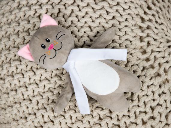 Мягкая игрушка Beastie Toys, котик с белым шарфом